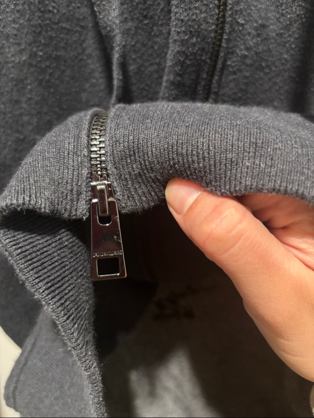 ZADIG & VOLTAIRE “love now” embrodiered skull hoodie sweatshirt - Picture 4 of 10